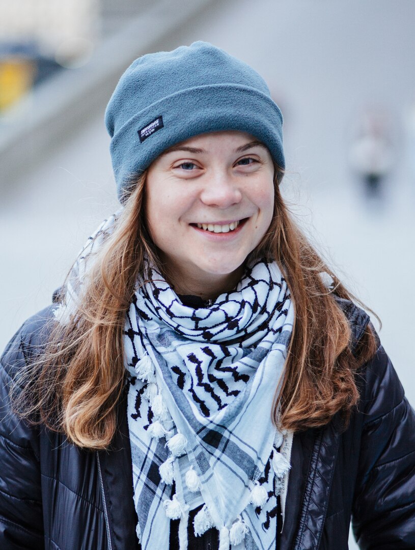 Greta Thunberg in Stockholm 2024, mit einem palästinensischen Keffiyeh